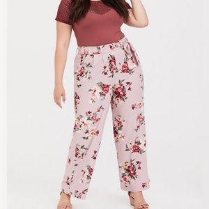 Torrid Lilac Purple Floral Crepe Wide Leg Pants Size 0